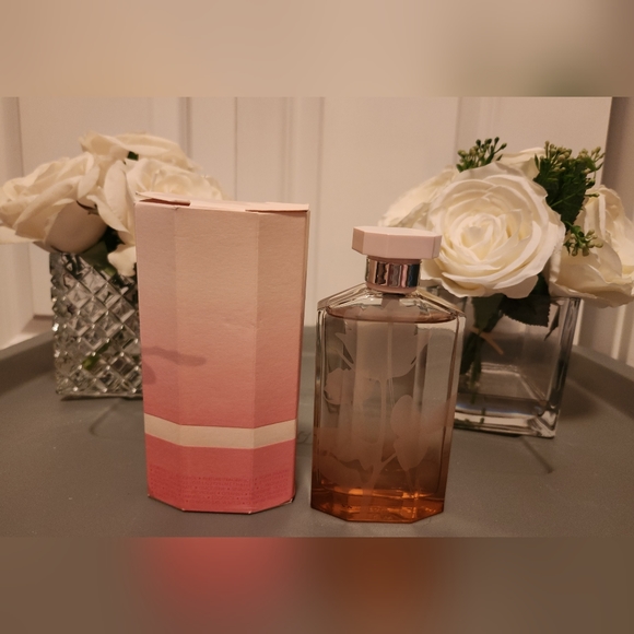 Stella Sheer 2009 Edition EDT/Eau De Toilette by Stella McCartney;100ml/3.3fl.oz - Picture 15 of 16